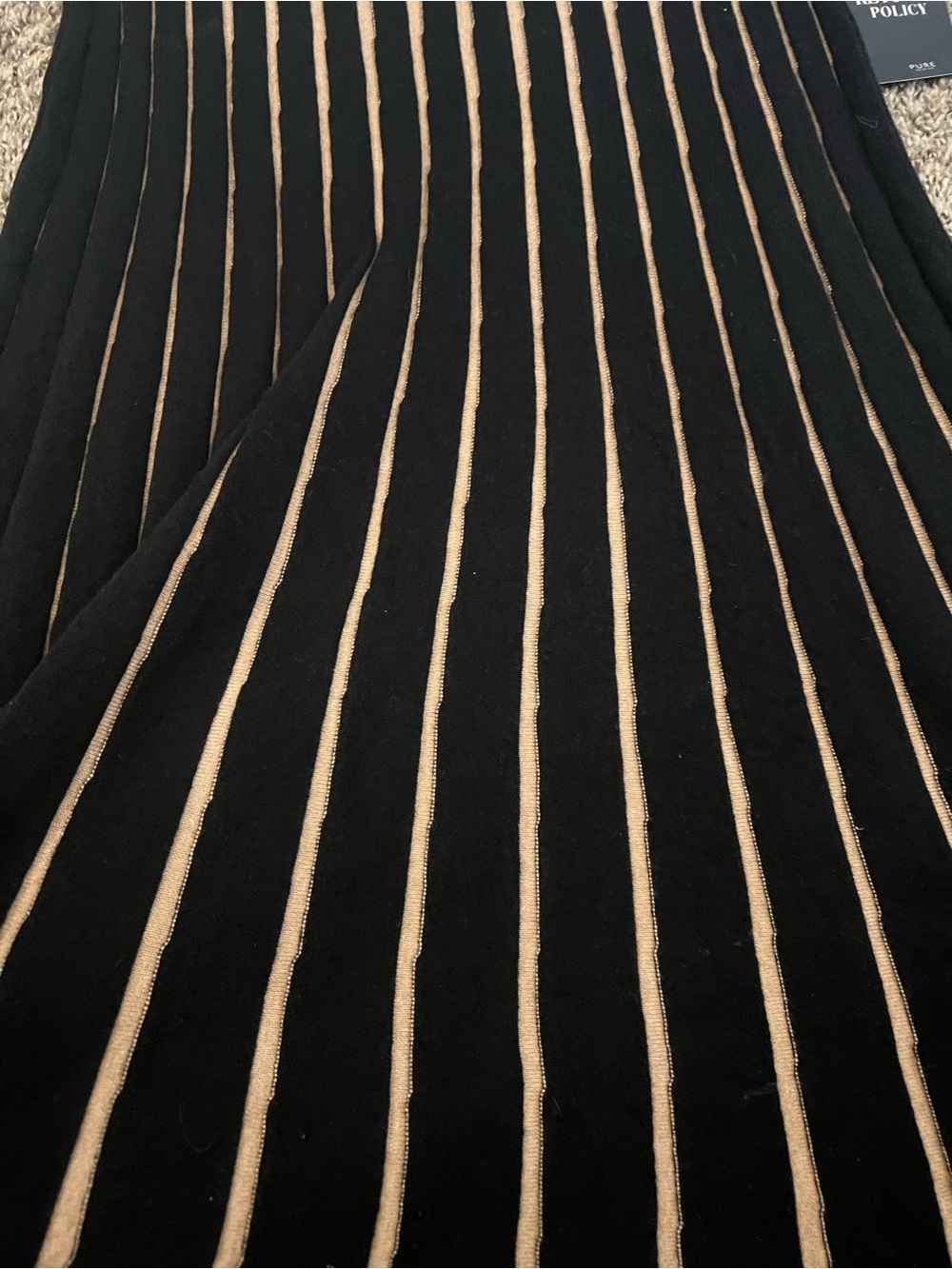 Pure Collection black cashmere wool pleated midi skirt cozy winter academia - Picture 3 of 7